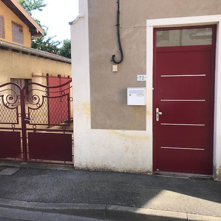 Ibis Rouge Villa Villars-les-Dombes Exterior photo